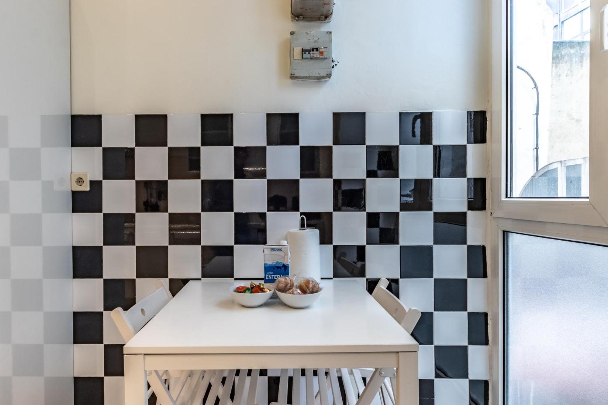 Encantador Apartamento En El Casco Antiguo De Bilbao Exteriör bild