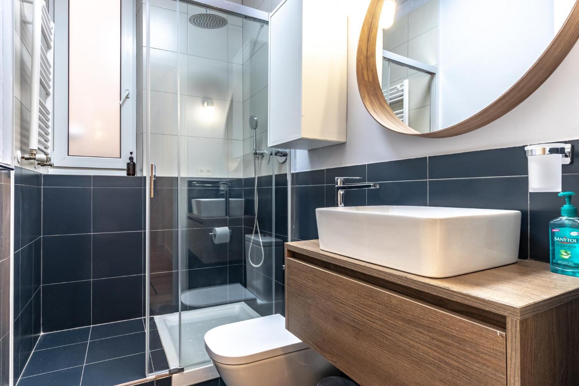 Encantador Apartamento En El Casco Antiguo De Bilbao Exteriör bild