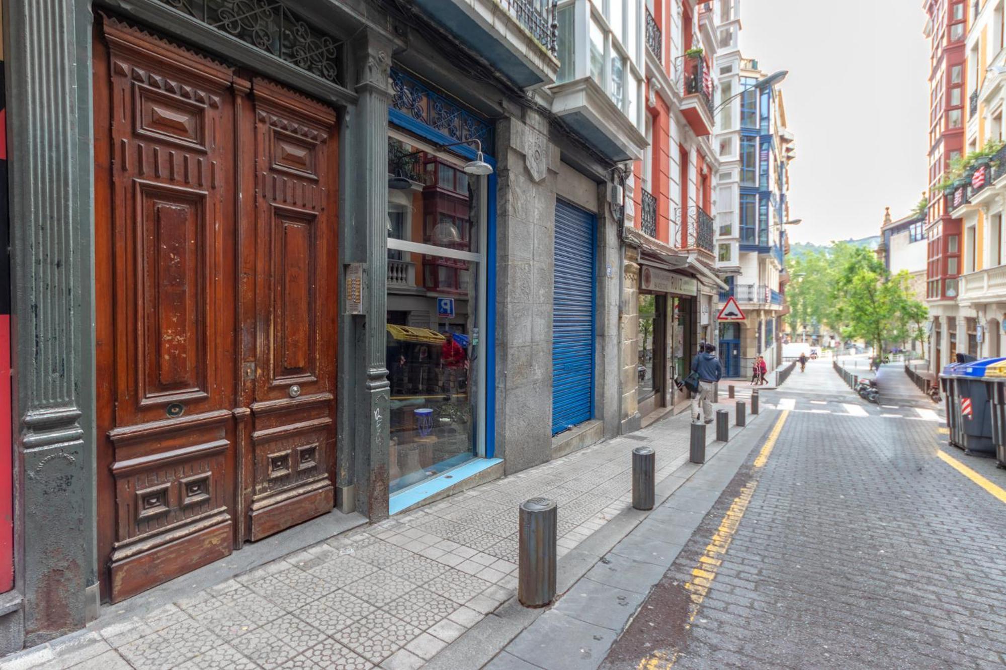 Encantador Apartamento En El Casco Antiguo De Bilbao Exteriör bild