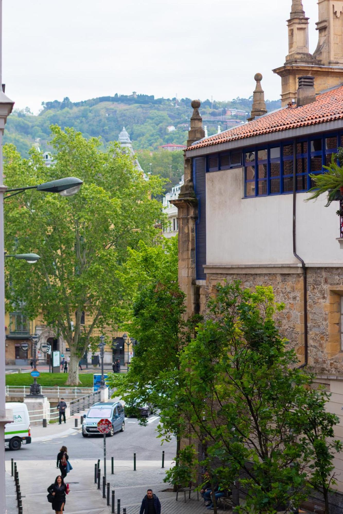 Encantador Apartamento En El Casco Antiguo De Bilbao Exteriör bild